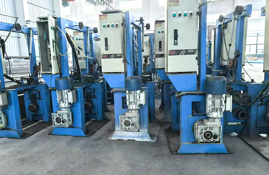 Status aplikasi peralatan penghantaran gear